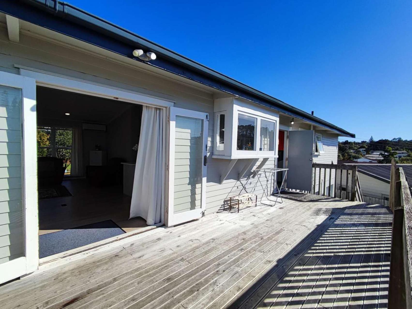 West Side Beautiful And Quiet Home Auckland Exterior photo